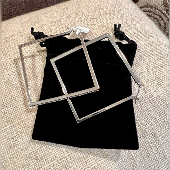 Silver/rhinestone earrings - Picture 7 of 11